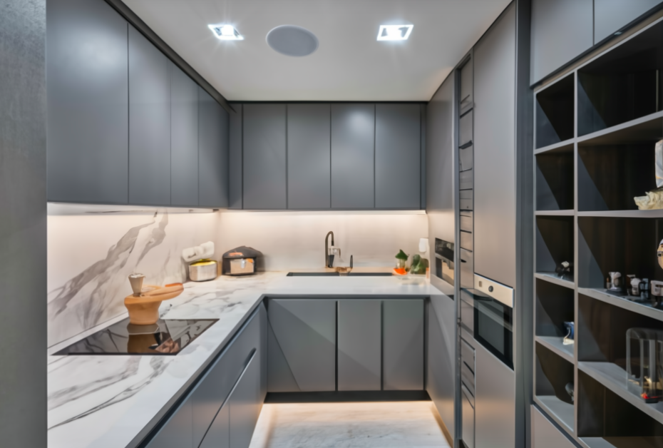 Efficiency & Elegance: HDB Kitchen Design Solutions